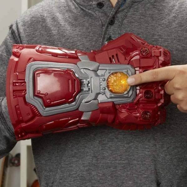 Marvel Avengers Titan Hero Series Hulk & Captain America with Electronic Gauntlet Set | Time4Child